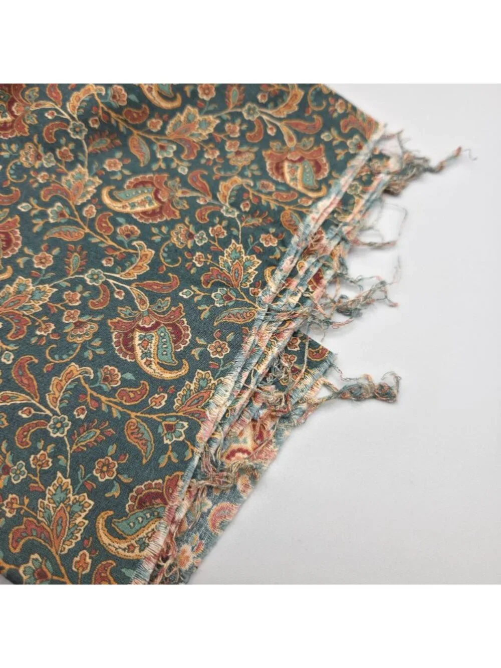 Country Florals 25th Anniversary Special Ed Concord Fabrics Paisley OOP 3 Yards